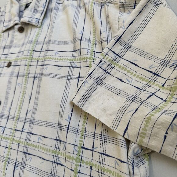 Izod Golf Shirt Washable 100% Silk Button Up Large Beige Hawaii Aloha Shirt - Picture 11 of 12